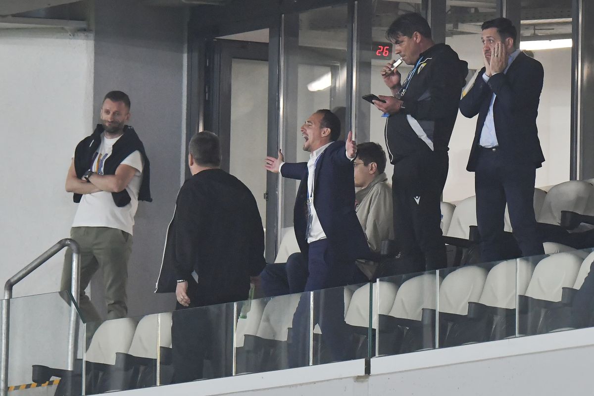 Dinamo a început să gâfâie, retrogradarea bate iar în ușă » 5 mari probleme pentru „câini” într-un play-out început groaznic