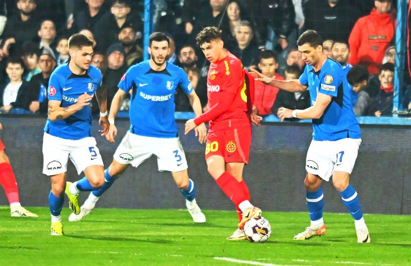 După ce l-a scos de pe teren în minutul 29 al meciului Farul – FCSB 0-1, Gigi Becali spune că-i va da în continuare șanse lui Eduard Radaslavescu.