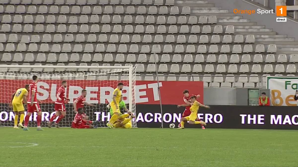 Fază controversată în Dinamo - Petrolul