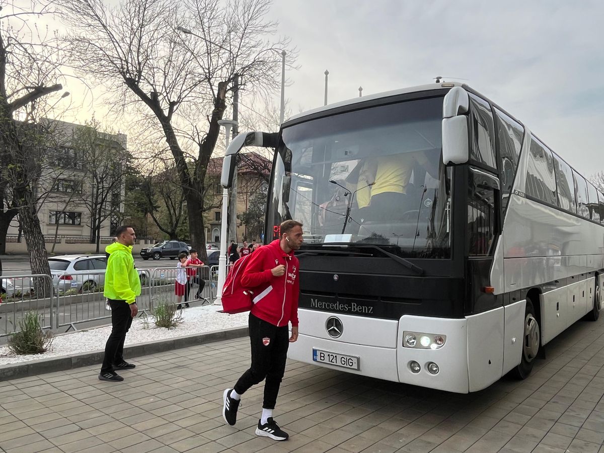 Autocarul lui Dinamo