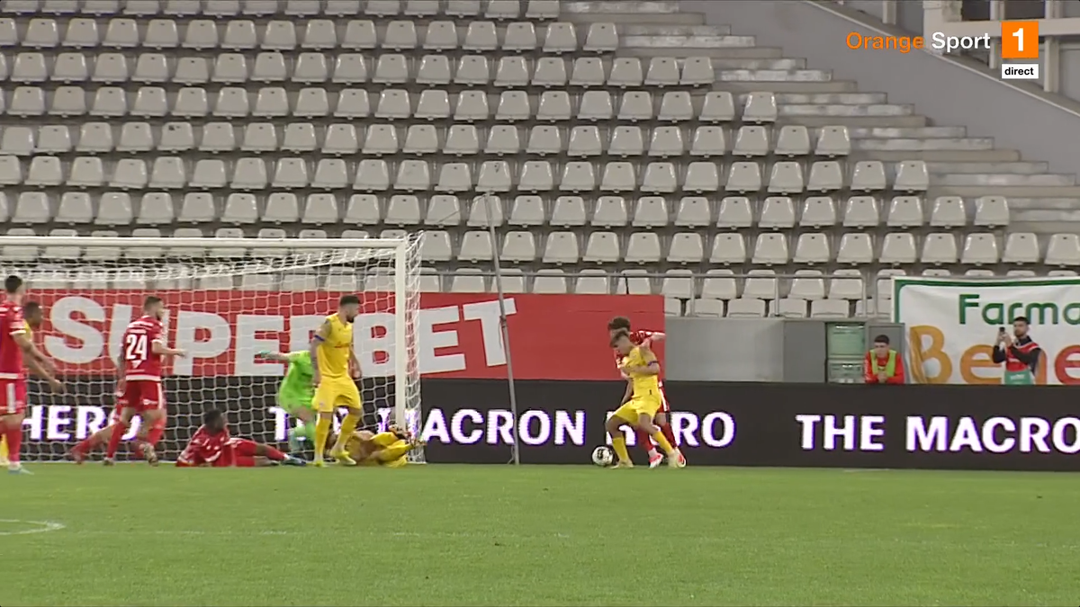 Fotbalistul de la Dinamo care a răbufnit după 1-1 cu Petrolul, taxat imediat în direct: „Vorbește fără să gândească”