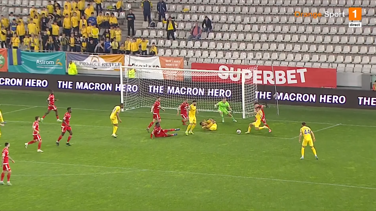 Fotbalistul de la Dinamo care a răbufnit după 1-1 cu Petrolul, taxat imediat în direct: „Vorbește fără să gândească”