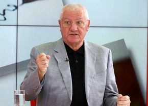 „Dacă FCSB ia campionatul, o să se desființeze școala de antrenori” » Verdictul lui Dragomir după 1-0 cu Farul