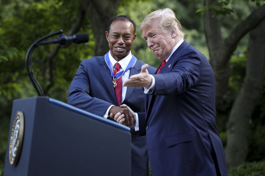 Donald Trump și Tiger Woods/Foto: Imago Images