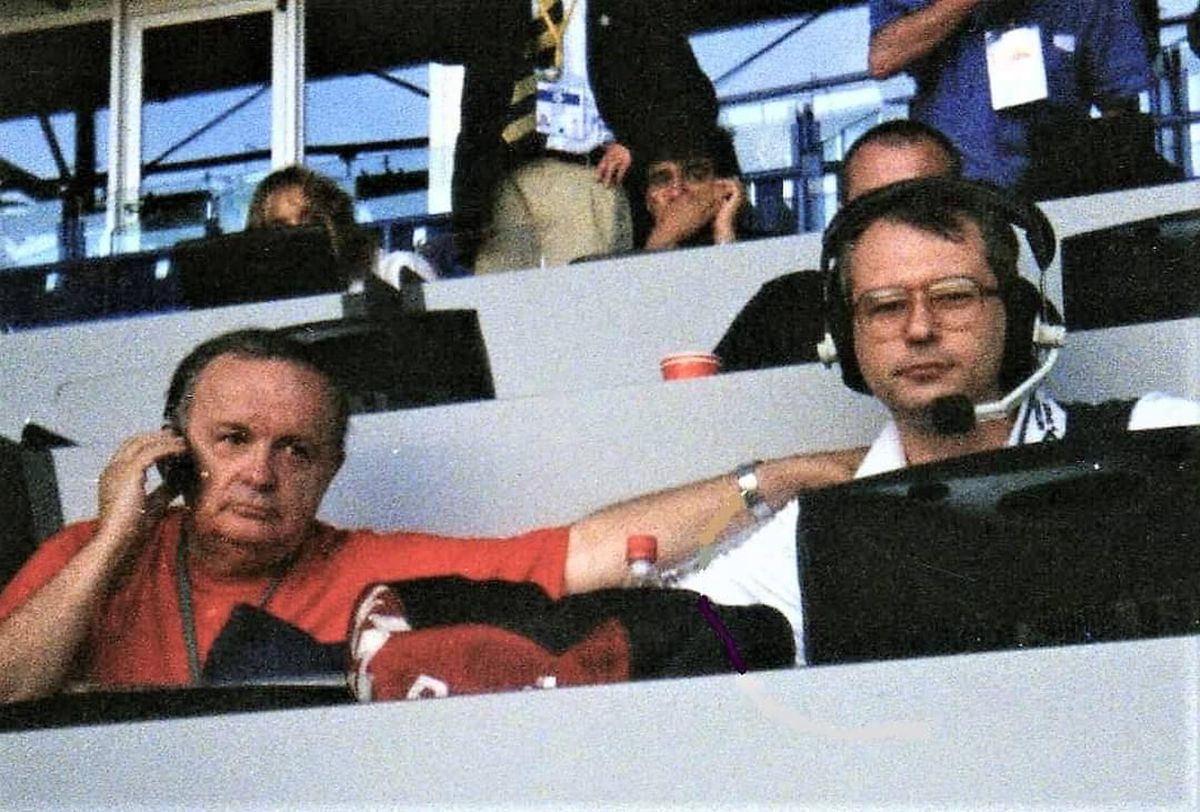 „Nu e păcăleală de 1 aprilie, sunt pensionar!” » Unul dintre cei mai cunoscuți comentatori sportivi din România și-a anunțat retragerea