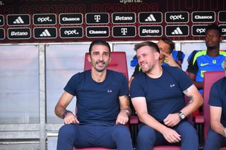 Ce fotbaliști ar aduce Mihai Pintilii de la rivalele Dinamo, Rapid, CFR și Craiova » NU l-ar transfera pe Louis Munteanu