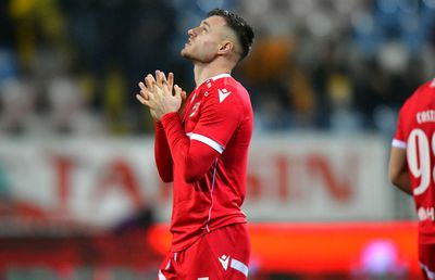 Fostul căpitan și campion cu Dinamo aplaudă plecarea lui Dennis Politic la FCSB: „Dacă mai vine și Ianis Stoica, e afacerea deceniului”