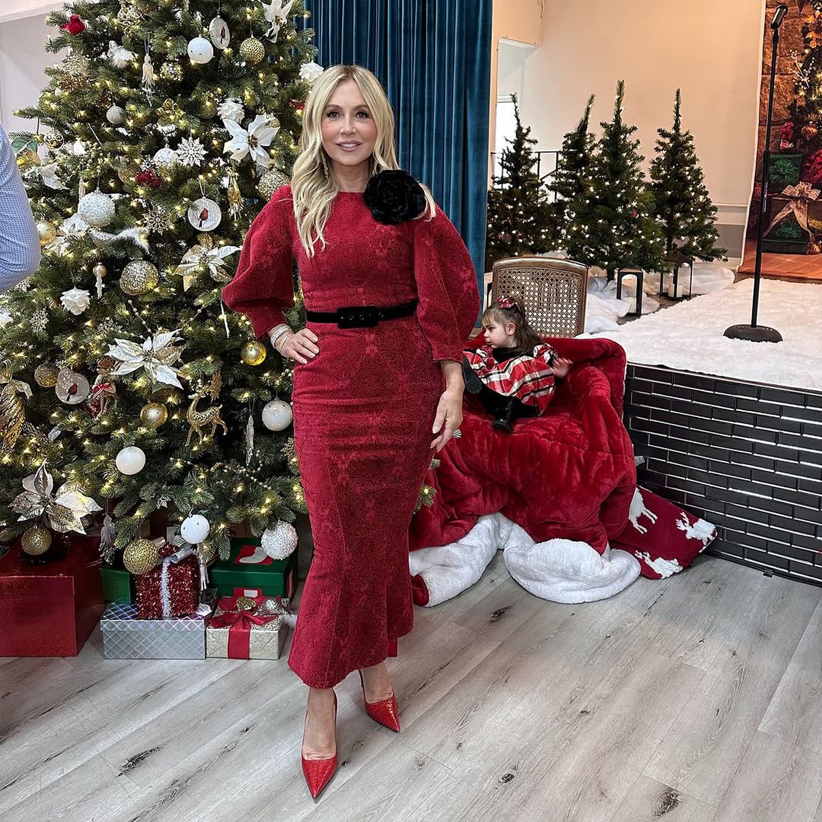 Singura româncă prezentă la petrecerea de 50 de ani a lui David Beckham + Cum și-a făcut apariția Leo Messi