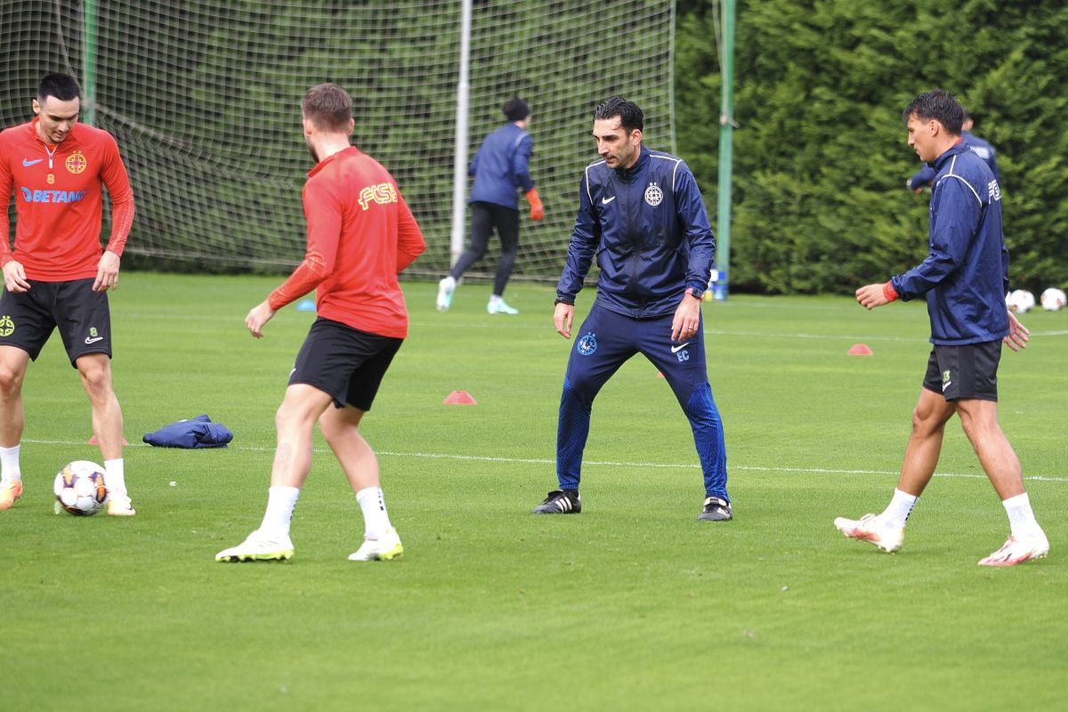 The Big Boss » Elias Charalambous, peste Reghecampf și Olăroiu la FCSB: „Nu eu fac transferurile, dar vă spun 3 jucători care îmi plac din Superliga”