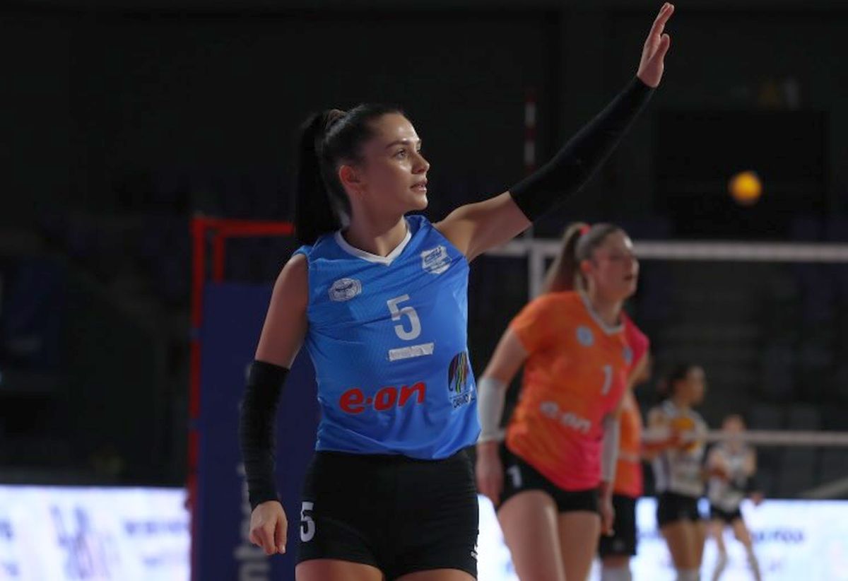 „Handicapul meu e cel mai bun lucru care mi s-a întâmplat” » Impresionanta poveste a sportivei din România care a excelat cu 5 degete lipsă la mâini: „M-a făcut să prețuiesc ce am”