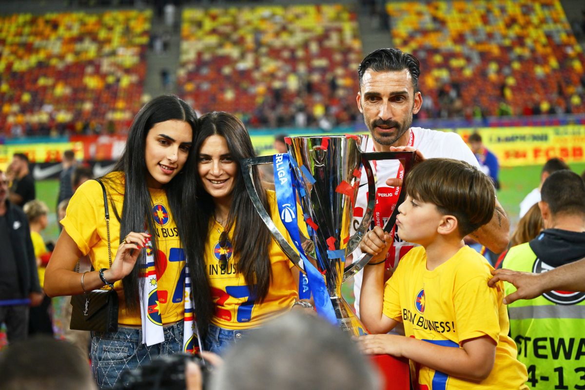 The Big Boss » Elias Charalambous, peste Reghecampf și Olăroiu la FCSB: „Nu eu fac transferurile, dar vă spun 3 jucători care îmi plac din Superliga”