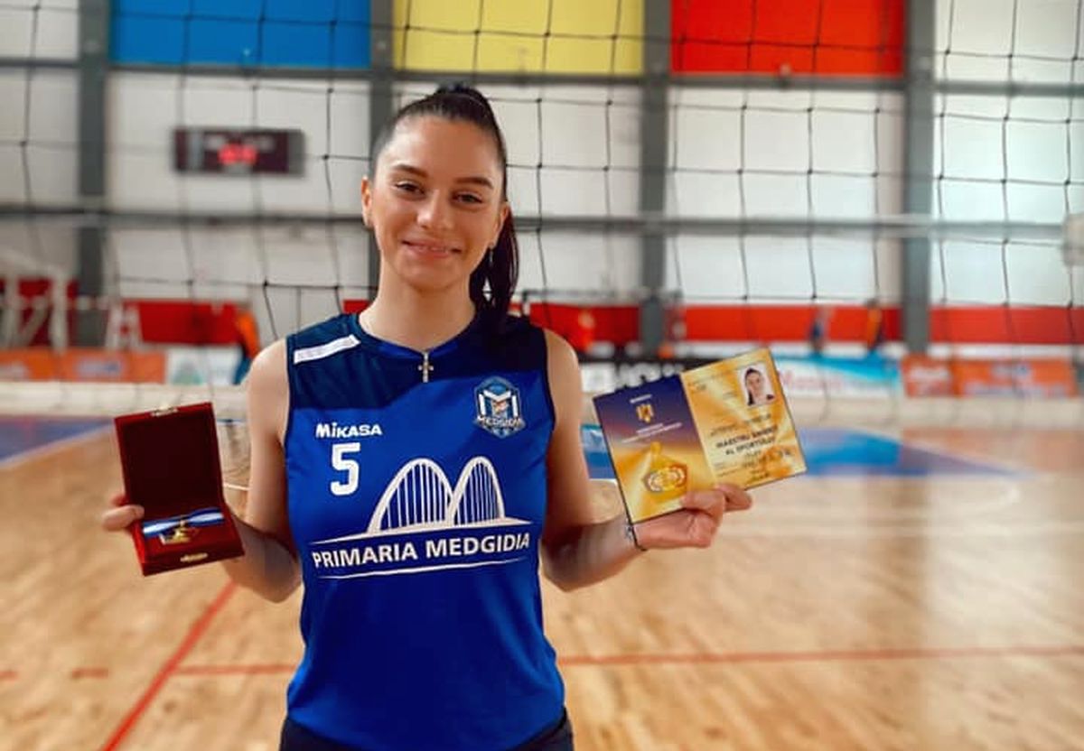 Mihaela Jeremic, voleibalista cu două degete la mâna dreaptă și trei la cea stângă: imagini inspiraționale