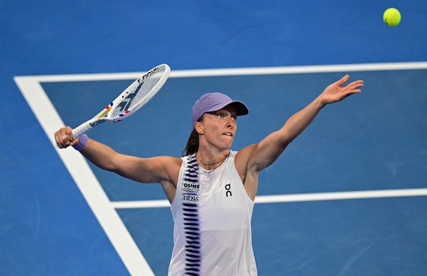 Iga Swiatek, amplu interviu într-o perioadă complicată a carierei sale: „Internetul nu funcționează logic. Nu oferă spațiu pentru a face greșeli sau timp pentru a înțelege ceva”