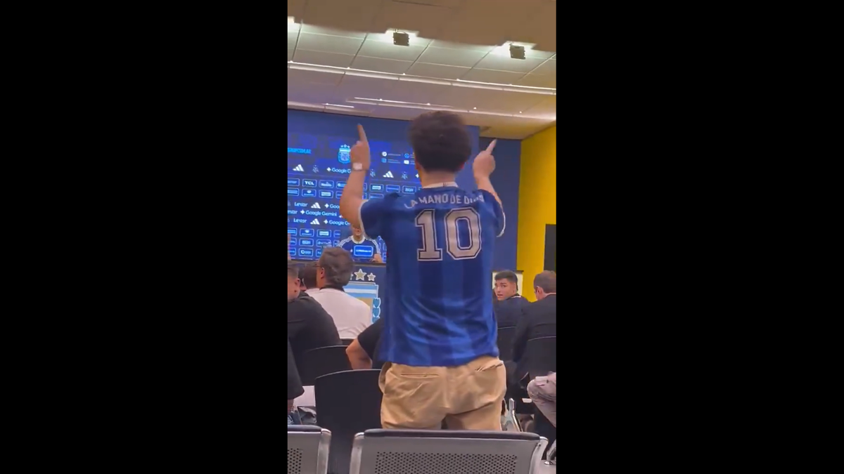 Scene curioase în conferința de presă a lui Lionel Scaloni, selecționerul Argentinei