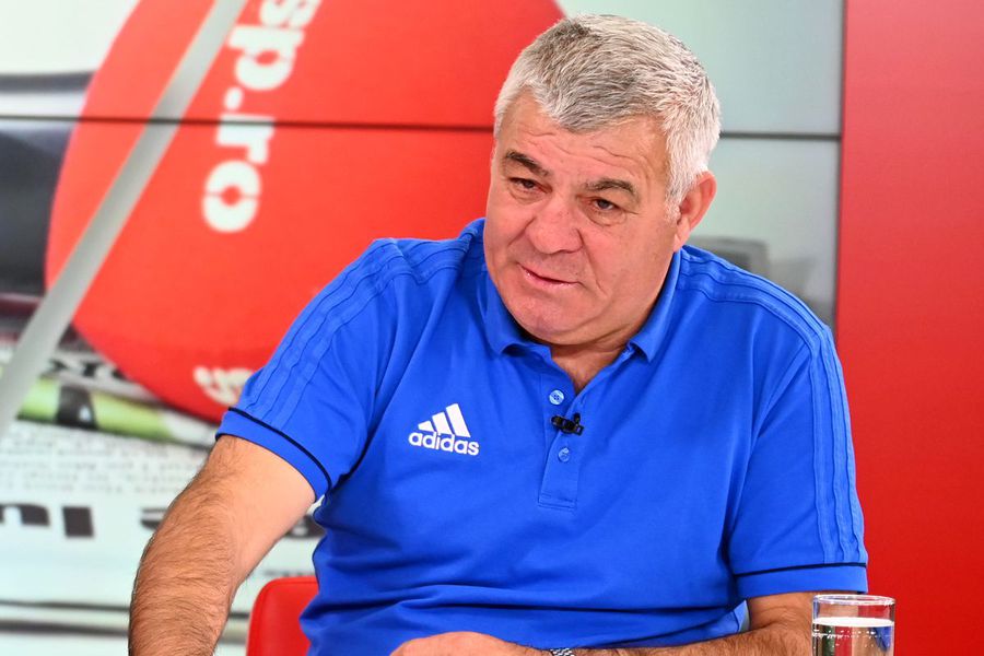 Reacție copleșitoare înaintea revenirii lui Gică Hagi: „Pleacă ai noștri, vin ai noștri, noi rămânem tot ca proștii”