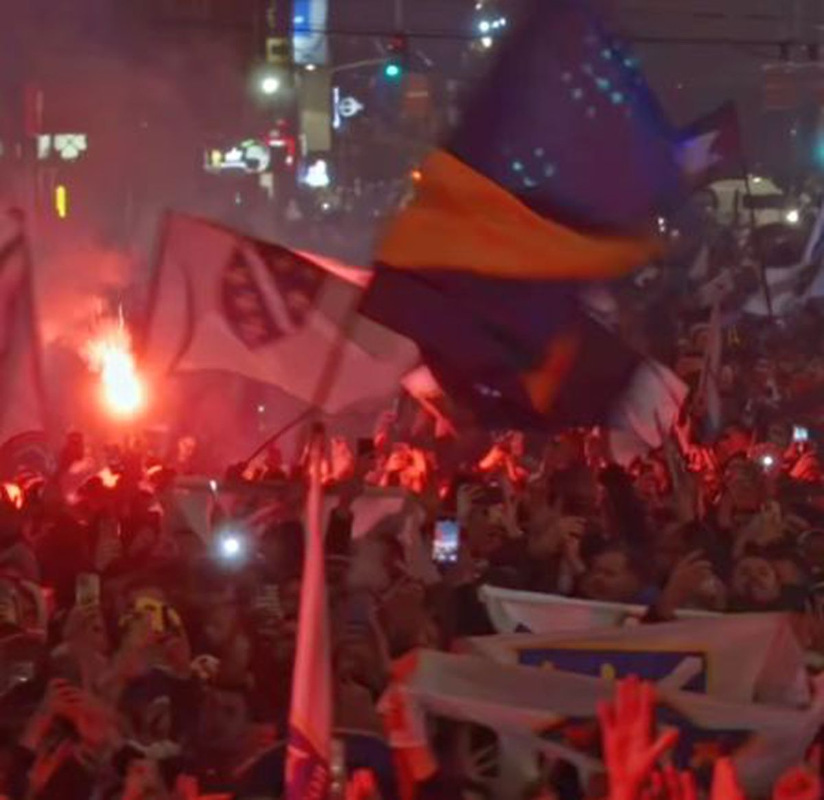 100.000 de oameni în stradă la Sarajevo! Imagini senzaționale, după calificarea la Campionatul Mondial