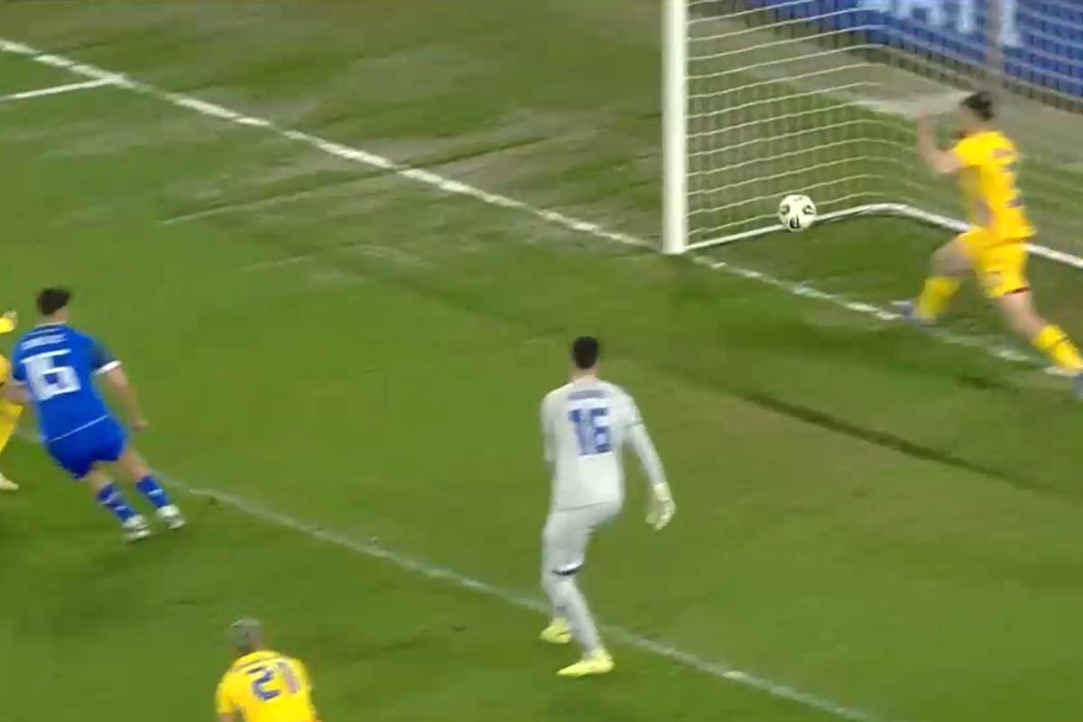 Bogdan Stelea nu-l menajează, după gafa din Slovacia: „Aioani, cum să spun...”