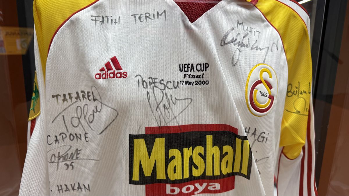 Gică Popescu și-a lansat jocul, „Căpitanul” » Cât costă, cum se joacă și unde se găsește, dar și ce-l enervează cel mai mult