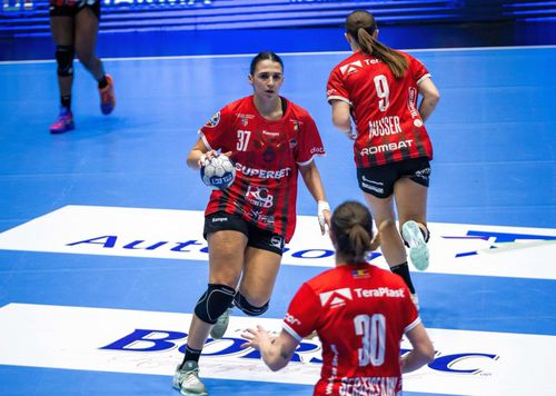 Gloria Bistrița - SCM Craiova, în etapa 19 din Liga Florilor » Gazdele, obligate să câștige pentru titlu // foto: Facebook