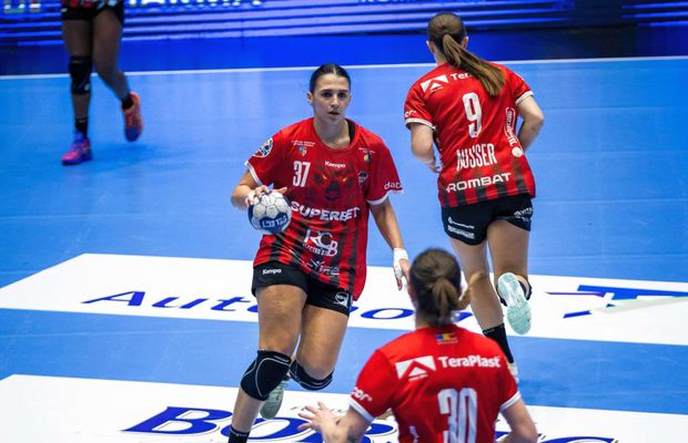 Gloria Bistrița - SCM Craiova, în etapa 19 din Liga Florilor » Răsturnare de scor + Cartonaș roșu