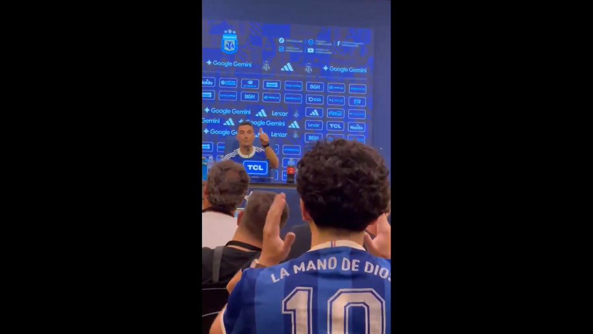 Scene curioase în conferința de presă a lui Lionel Scaloni, selecționerul Argentinei