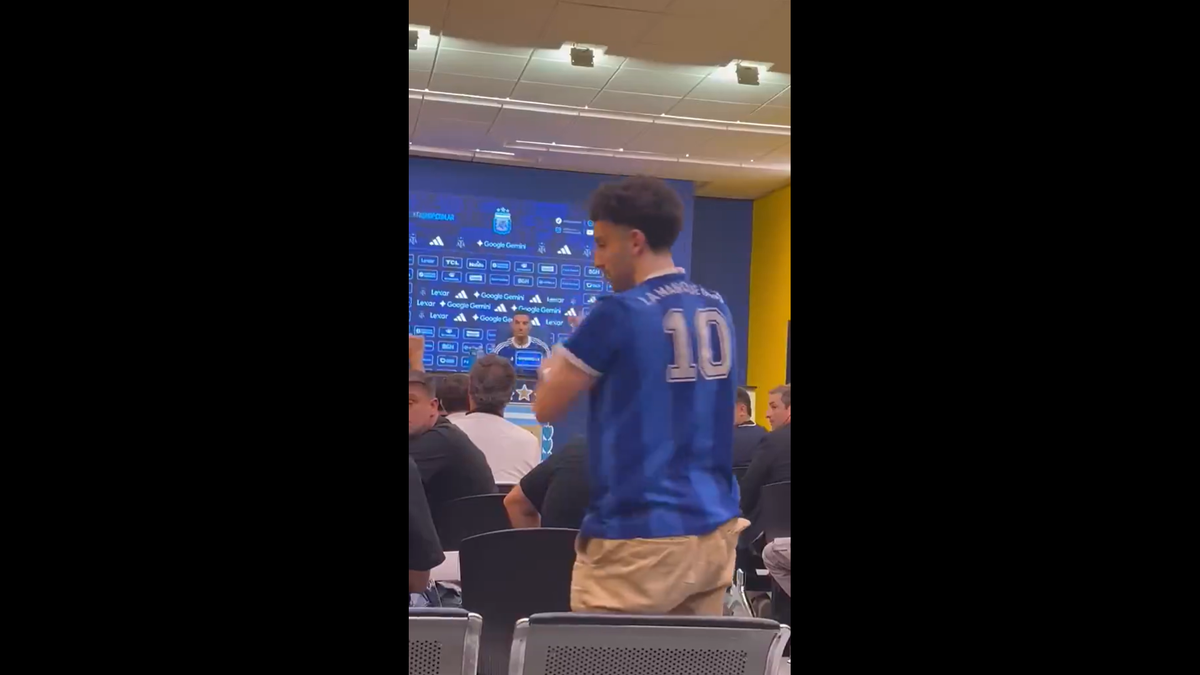 Scene curioase în conferința de presă a lui Lionel Scaloni, selecționerul Argentinei