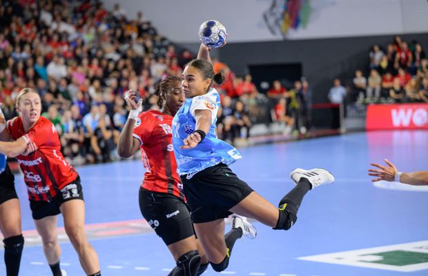 CSM București și Gloria Bistrița joacă în aceeași zi în „sferturile” Ligii Campionilor!