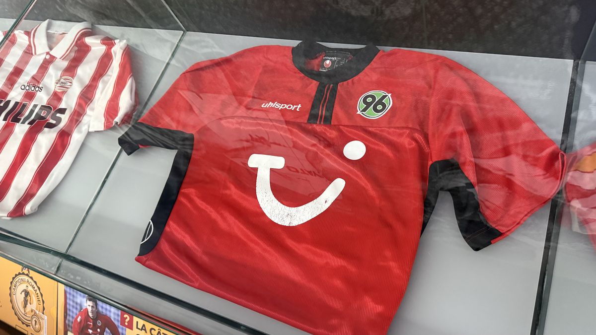 Gică Popescu și-a lansat jocul, „Căpitanul” » Cât costă, cum se joacă și unde se găsește, dar și ce-l enervează cel mai mult