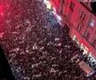 Bosnia, bucurie în centrul capitalei Sarajevo: zeci de mii de oameni