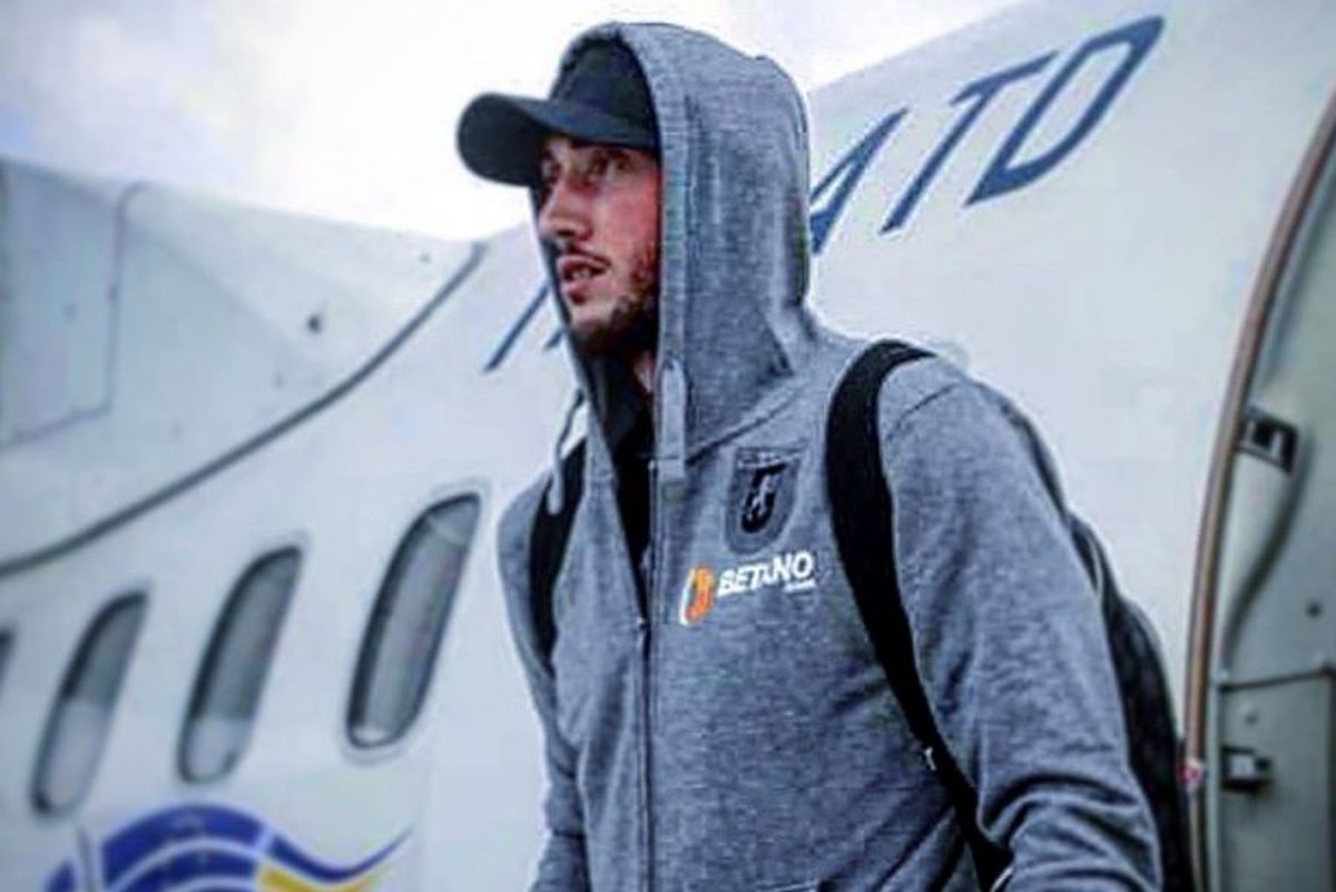 Pandemia provoacă bătăi de cap la Craiova: „Pigliacelli e greu de adus, Gustavo a fost preluat de ISU de pe aeroport”