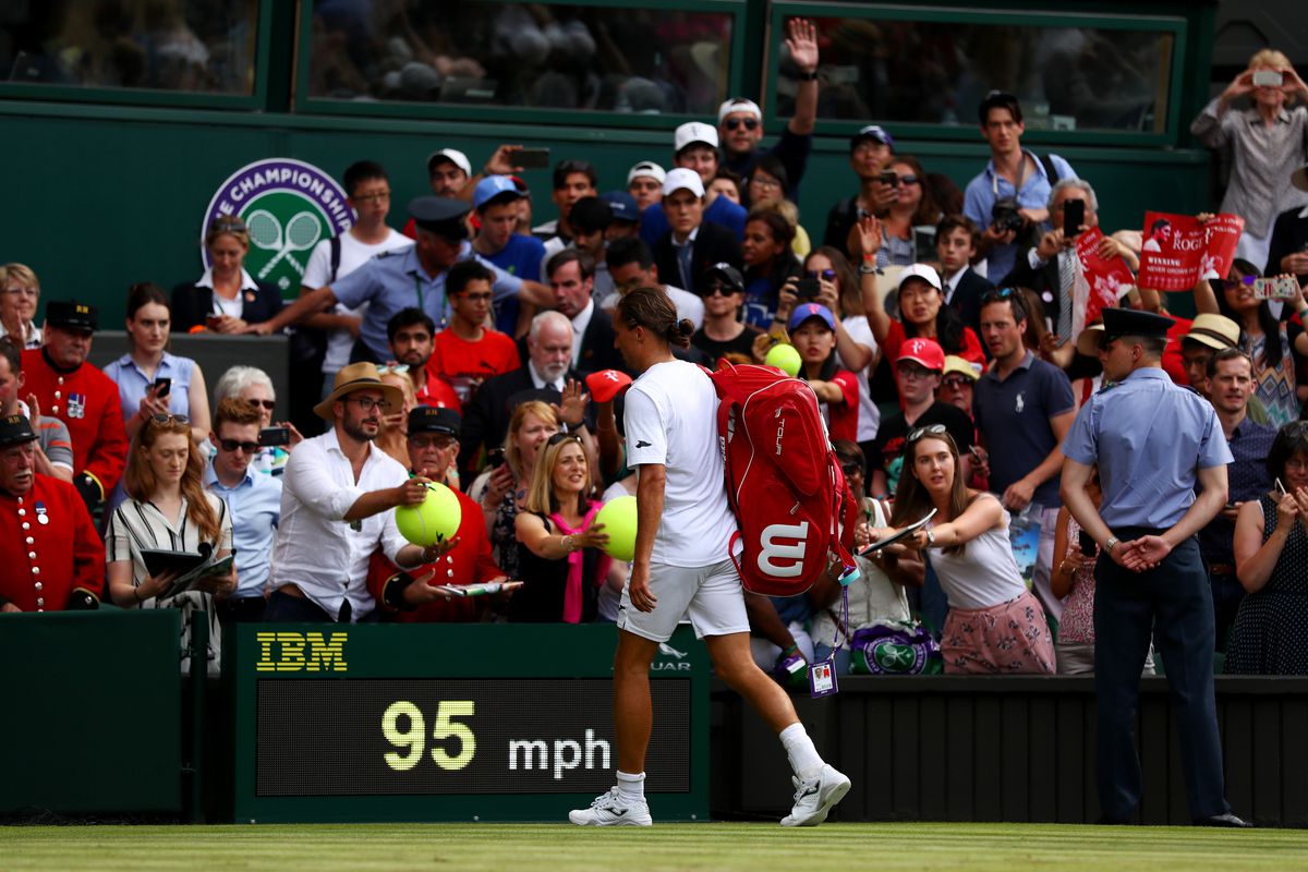 Surpriza zilei în tenis: s-a bătut cu Federer și Djokovic, dar acum spune stop! Mesajul primit de la Roger: „Mereu mi-a plăcut să-ți urmăresc meciurile”