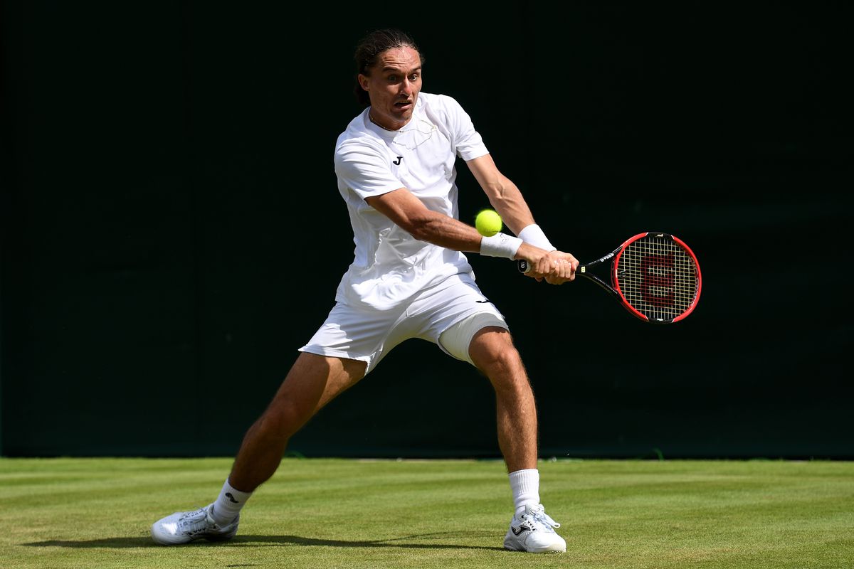 Surpriza zilei în tenis: s-a bătut cu Federer și Djokovic, dar acum spune stop! Mesajul primit de la Roger: „Mereu mi-a plăcut să-ți urmăresc meciurile”