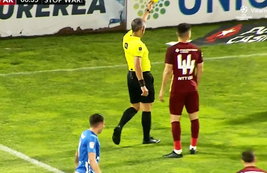 Farul a cerut lovitură de la 11 metri în minutul 7 al deplasării cu CFR Cluj, la scorul de 0-0, după un fault comis de portarul Letica asupra lui Moldoveanu.