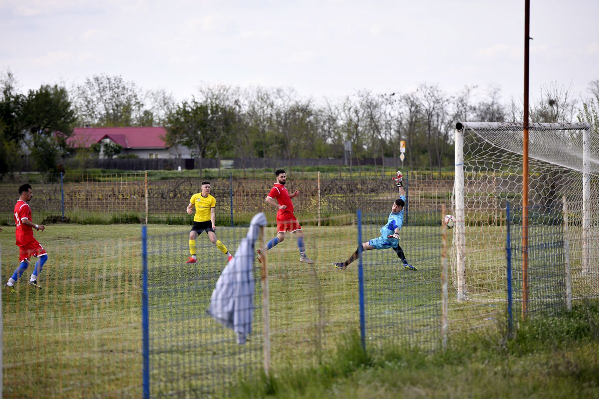 AFC Iazu - Unirea Scânteia