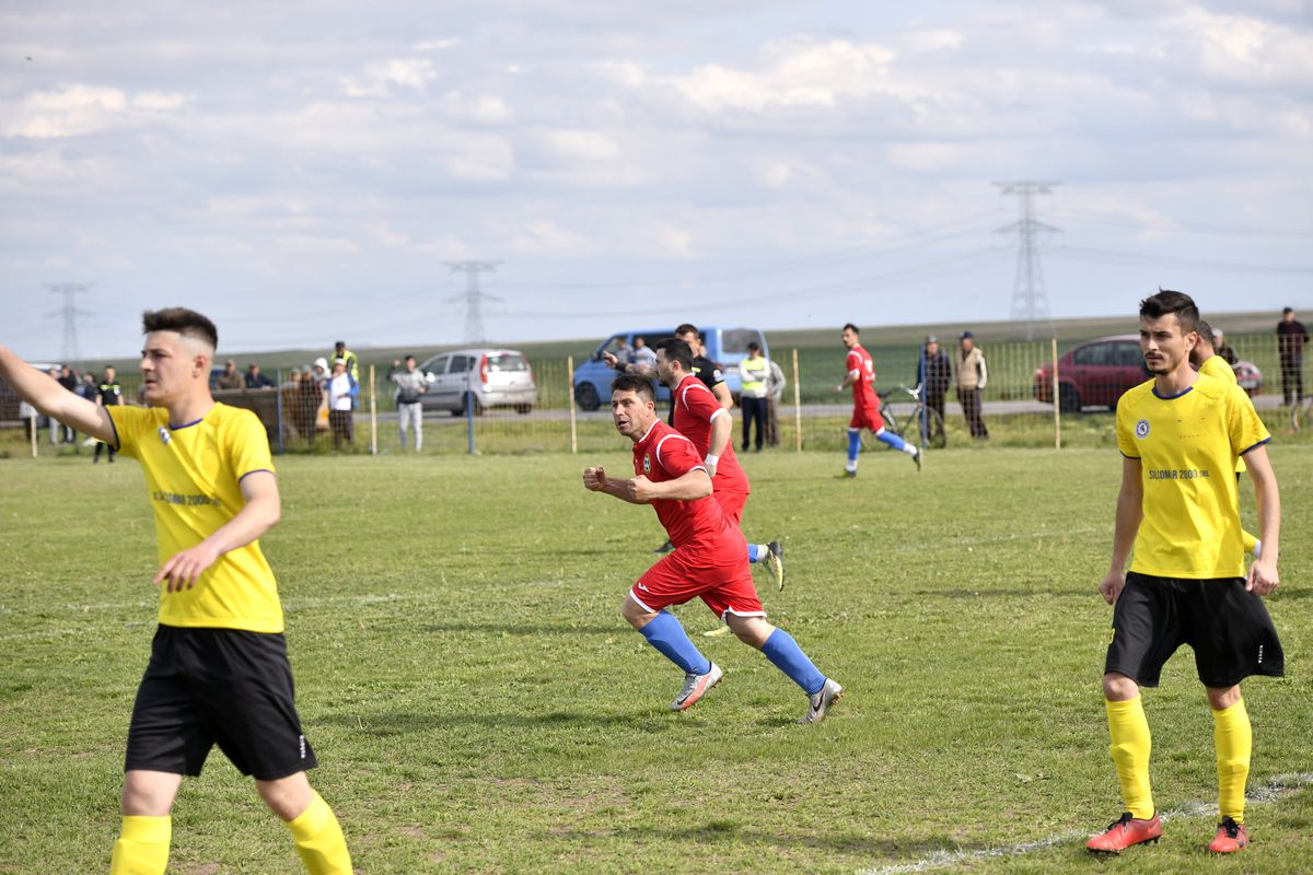 AFC Iazu - Unirea Scânteia