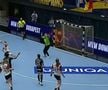 CSM București, gafă în finalul meciului cu Esbjerg / FOTO: Capturi TV @Digi Sport 1
