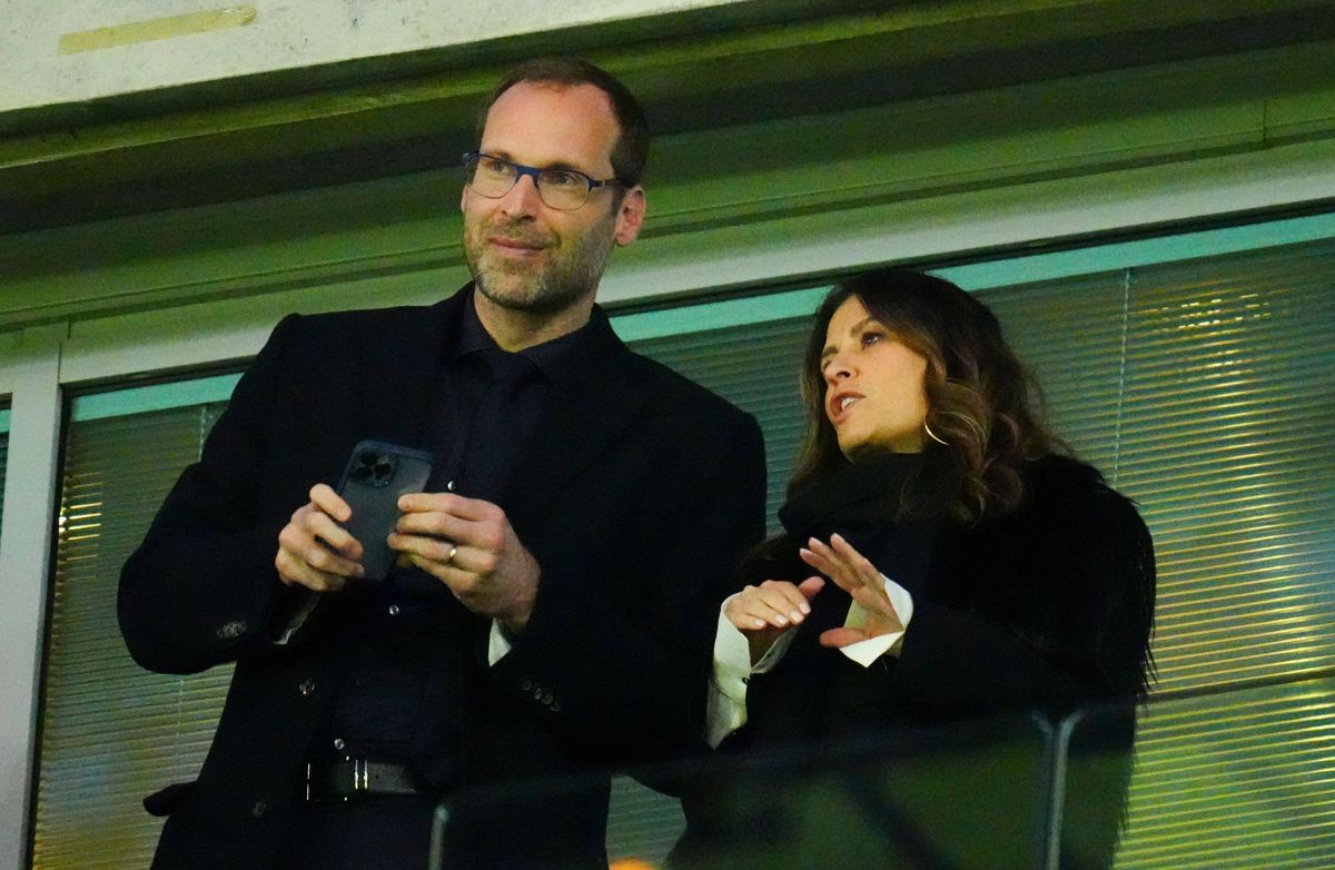 Cine ar conduce de fapt Chelsea, în locul lui Roman Abramovich: „Nu intri la club fără ea”