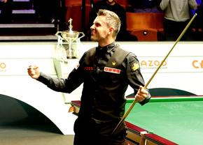 NEMAIVĂZUT! Mark Selby a devenit primul jucător din istorie care a reușit un break maxim, de 147 de puncte, într-o finală de Campionat Mondial