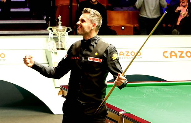 NEMAIVĂZUT! Mark Selby a devenit primul jucător din istorie care a reușit un break maxim, de 147 de puncte, într-o finală de Campionat Mondial