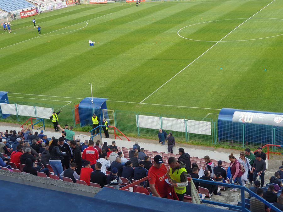 foto: Eduard Apostol (GSP) FC Buzău - Dinamo 2-2 » Pâine, circ și-un punct cam degeaba! Clasamentul actualizat