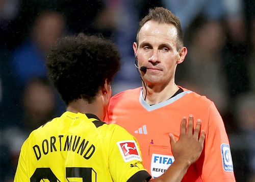 Sascha Stegemann, „centralul” care i-a refuzat un penalty Borussiei Dortmund la 1-1 cu Bochum, foto: Guliver/gettyimages