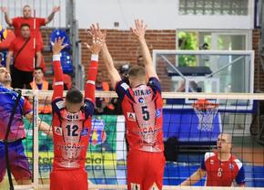 CSM Arcada Galați este la un pas de al cincilea titlu consecutiv în Divizia A1 la volei masculin