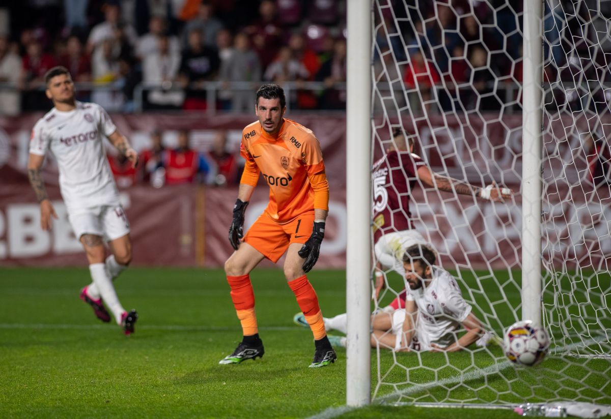 Rapid - CFR Cluj, epilogul rundei #6 din play-off, imagini din meci