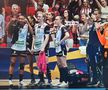 Imaginea sezonului în handbalul european » Adversarele de la Vipers au rămas în Polivalentă și au privit fascinate galeria Rapidului