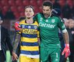 Dennis Man alături de Gianluigi Buffon, la Parma