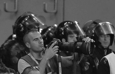 Au mai tras un meci pentru tine, Alex! » Demers colectiv al redacțiilor din România pentru a-i îndeplini ultima dorință lui Alex Hojda. Colegii lui au fotografiat pentru el evenimentele sportive din ultimele zile