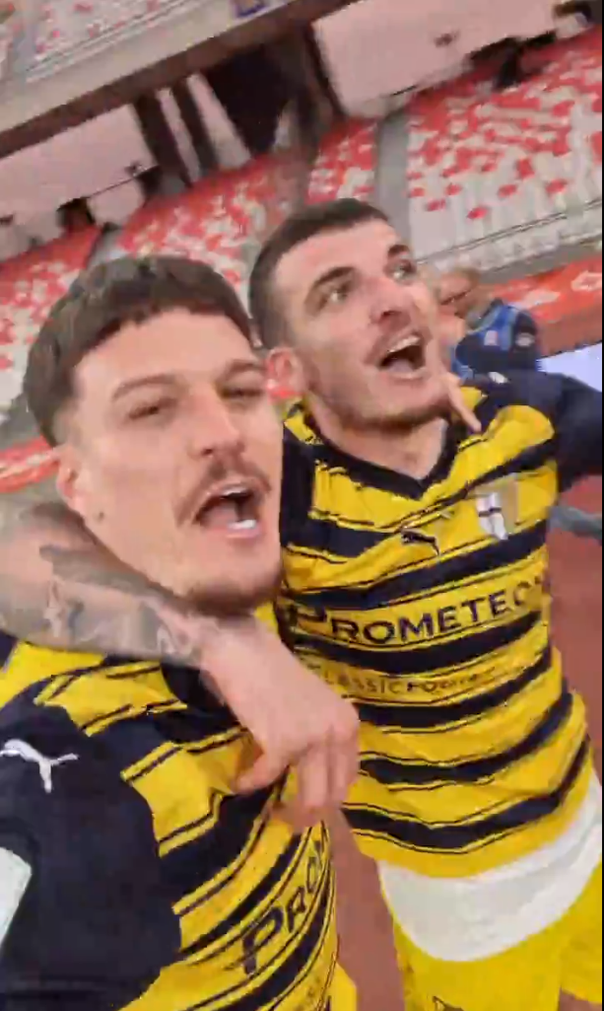 Dennis Man și Valentin Mihăilă au promovat cu Parma în Serie A