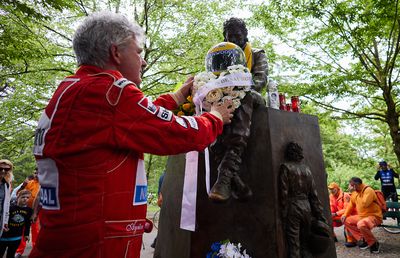 30 de ani de la dispariția legendarului Ayrton Senna. „Dacă voi avea un accident grav, sper să fie fatal” » Cum și-a prezis moartea și cine și-a asumat tragedia: „Eu sunt vinovatul nr 1”