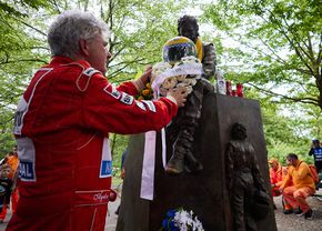 30 de ani de la moartea legendarului Ayrton Senna: „Dacă vreodată voi avea un accident grav, sper să fie unul fatal” » Cum a prezis că cineva va sfârși tragic în locul în care a avut loc accidentul