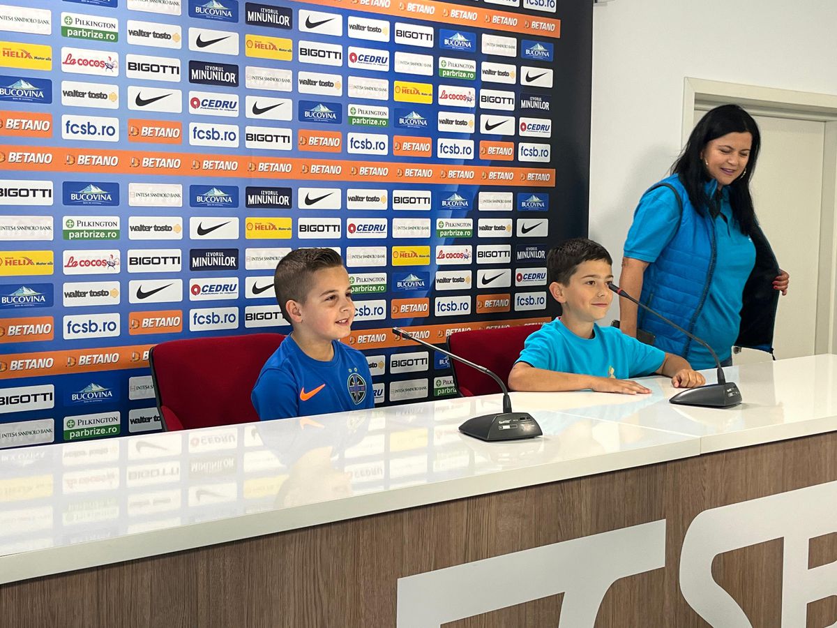 Oaspeți-surpriză la antrenamentul campionilor de la FCSB